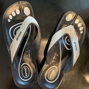 🩴 Flip-Flop Sandals 🩴